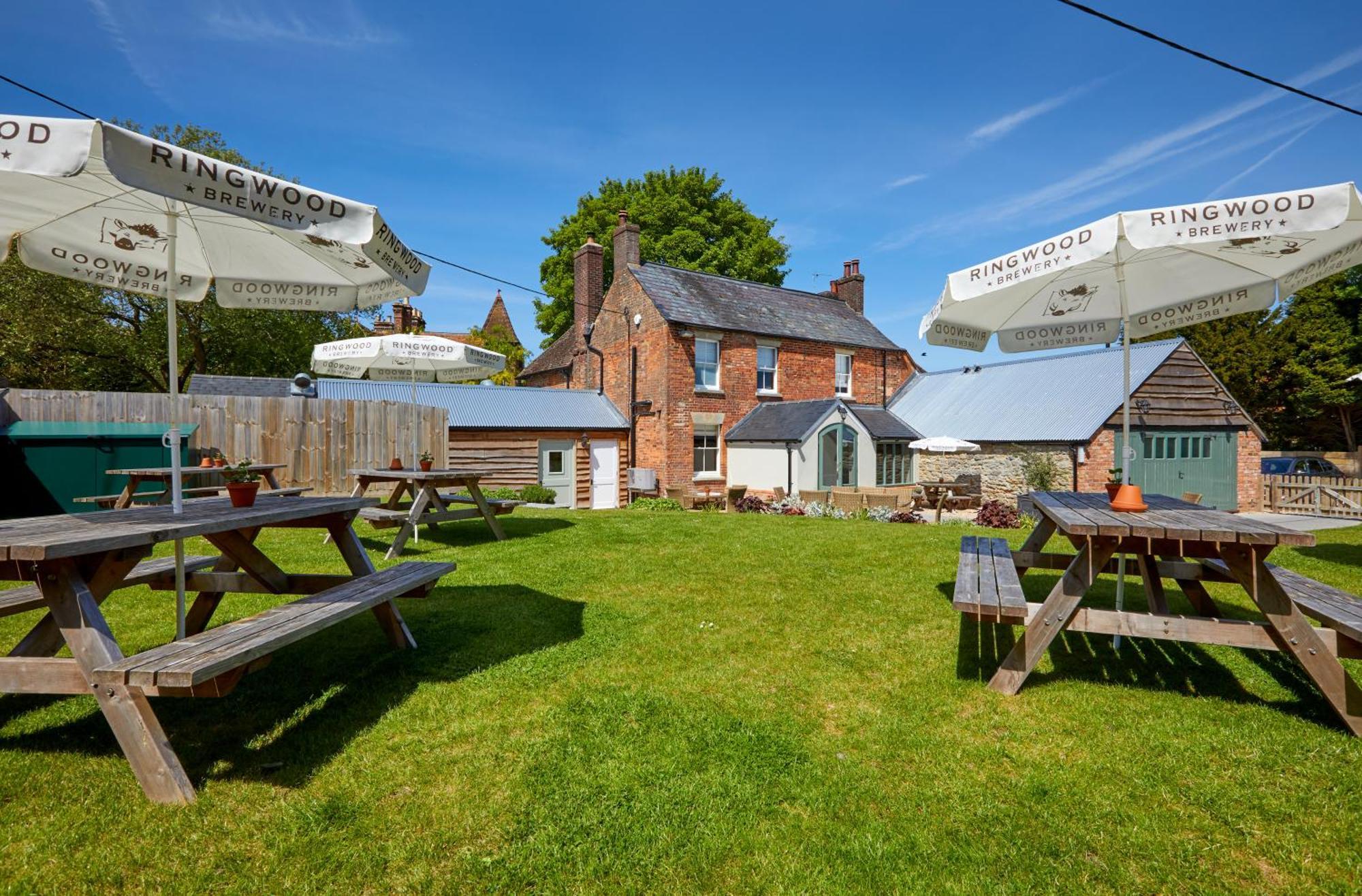 The Greyhound Inn Wantage Exterior foto