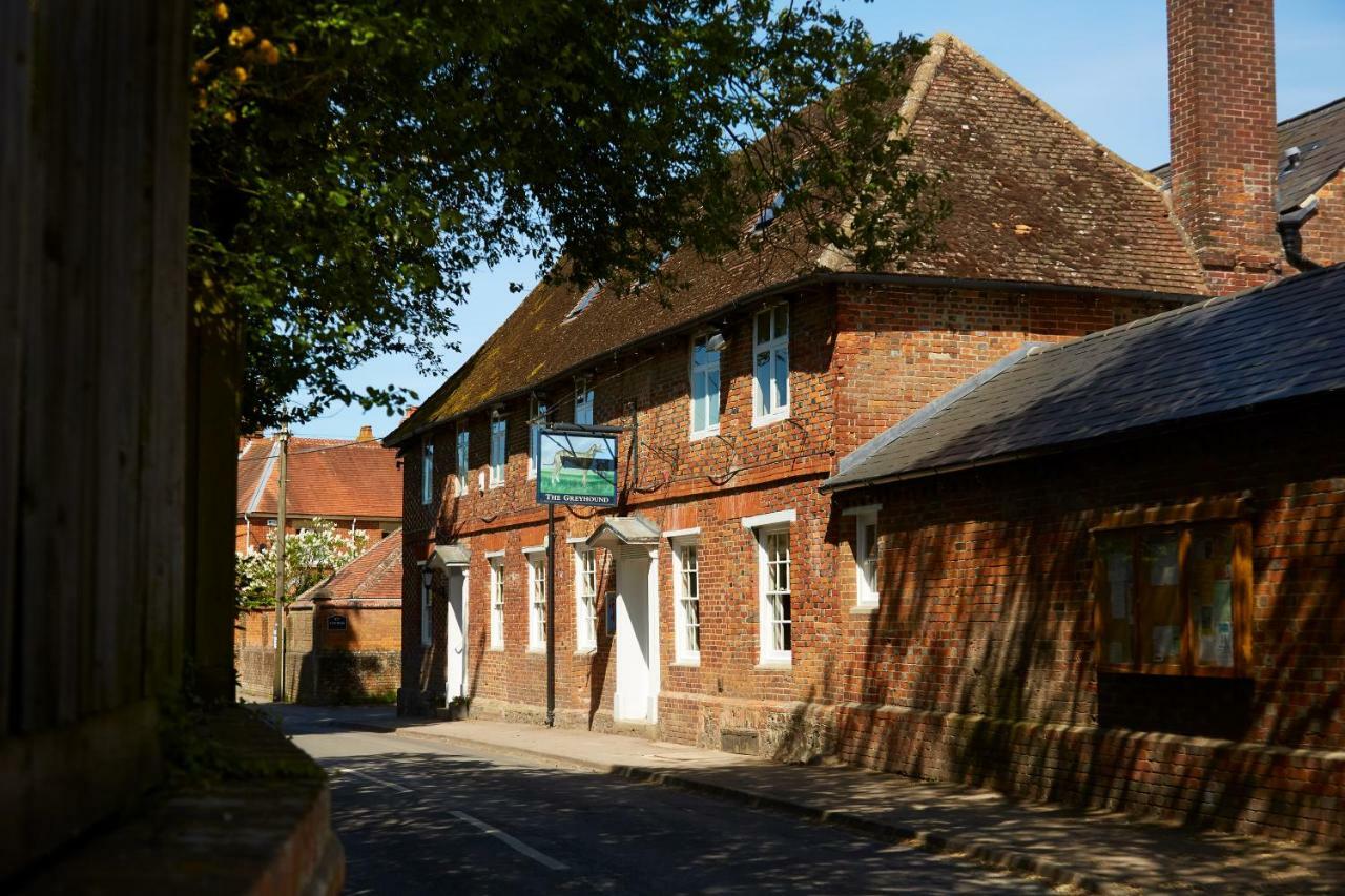 The Greyhound Inn Wantage Exterior foto